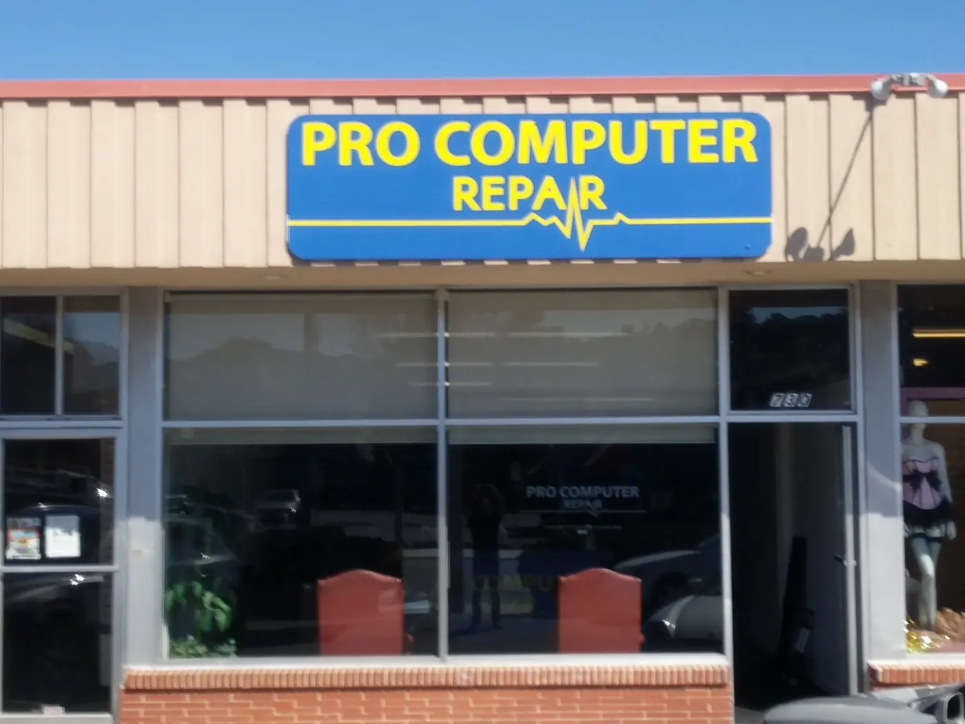 Pro Computer Repair storefront on Lighthouse Avenue in Monterey